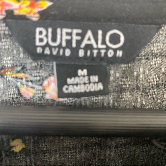 Buffalo David Bitton Blouse Womens Size Medium M Floral Flutter Sleeve - Picture 7 of 8